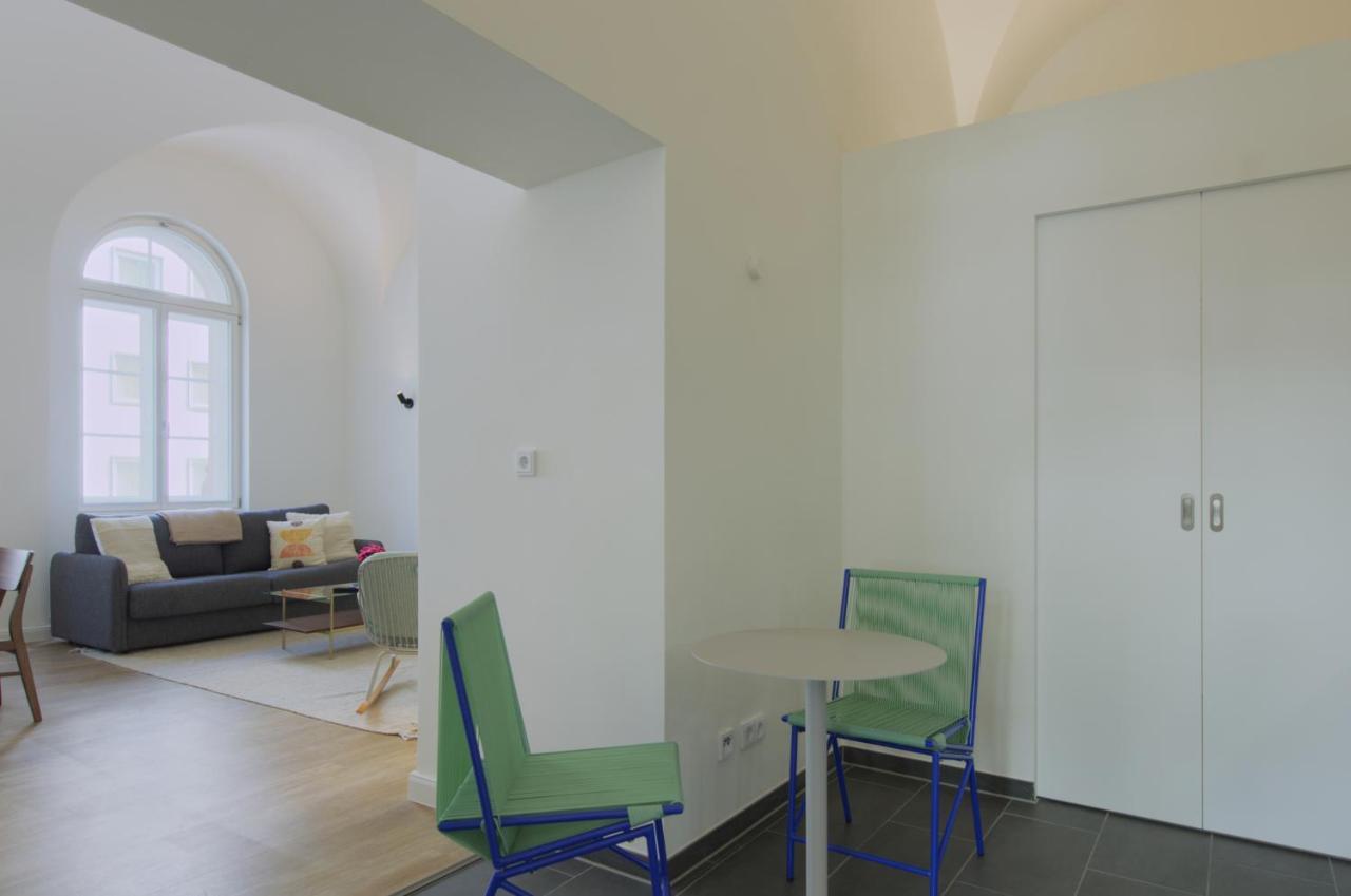 Vonbehling Boutique Apt. - Historisch Und Modern วิสบาเดน ภายนอก รูปภาพ